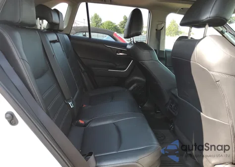 2023 Toyota Rav4 Xle Premium из США, поврежденный, VIN JTMB6RFV7PD548983